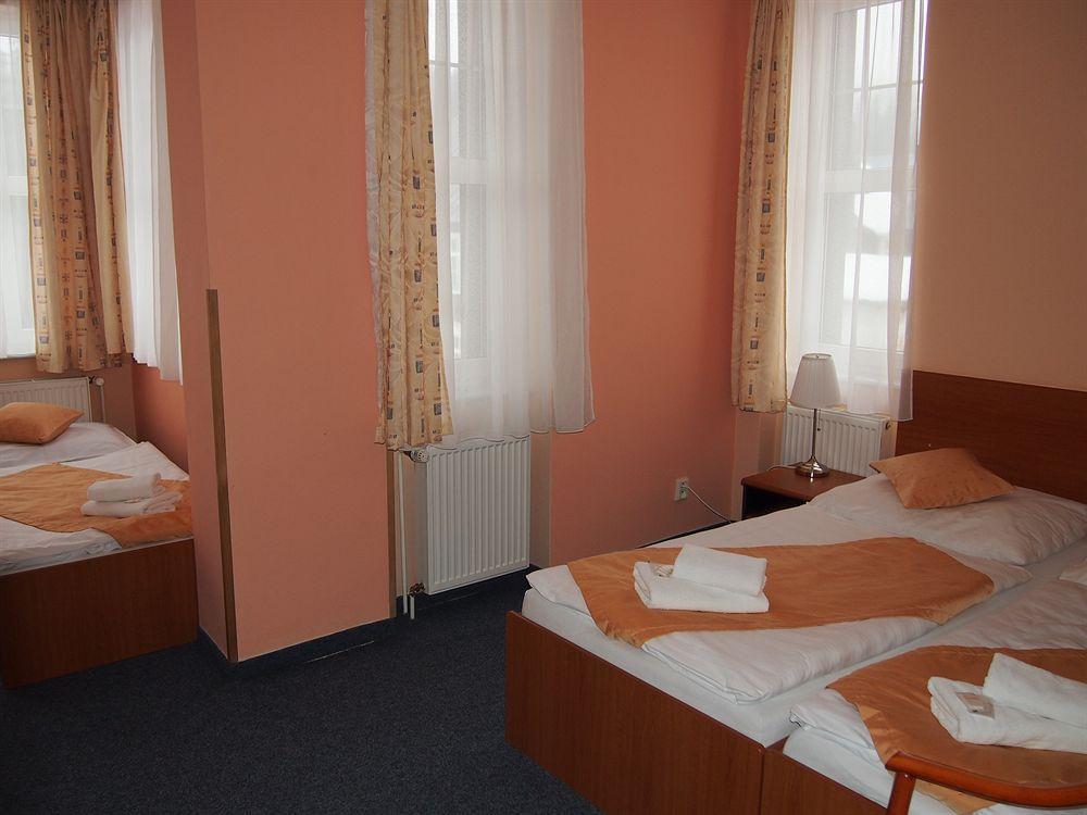 Hotel Lyzarska Bouda Domovina à Špindlerŭv Mlýn Extérieur photo