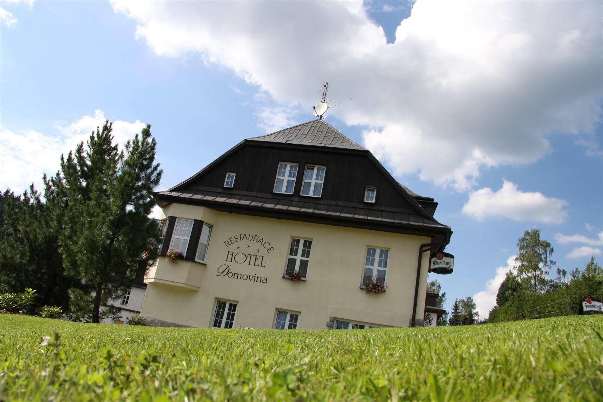 Hotel Lyzarska Bouda Domovina à Špindlerŭv Mlýn Extérieur photo